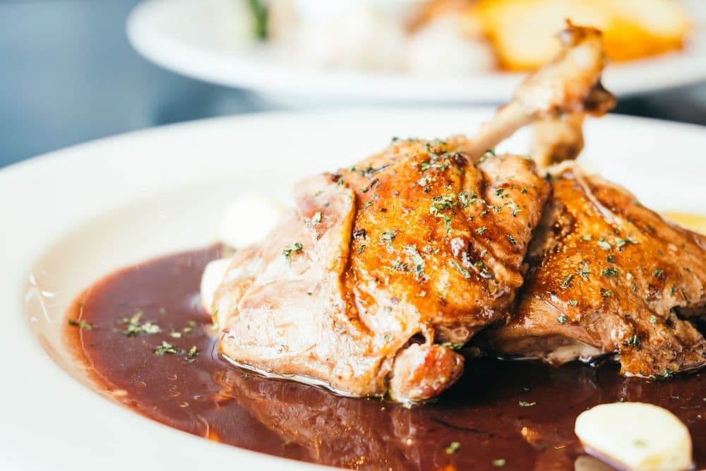 Coq au Vin — Pollo Estofado al Vino Tinto de Borgoña